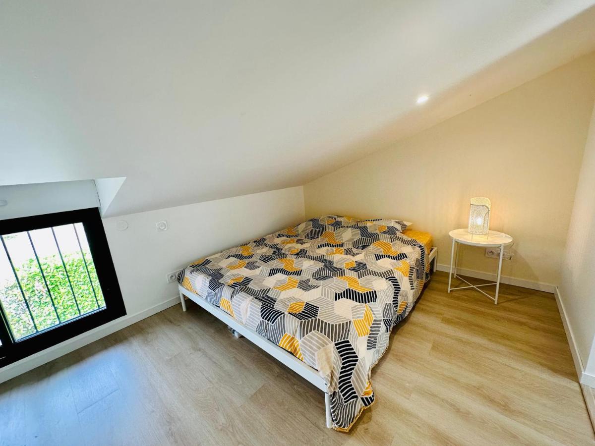 La Halte Occitane - Classe 3 Etoiles - Pour 6 Personnes, 3 Chambres, Parking, Terrasse, Tout Inclus Montauban Exteriör bild
