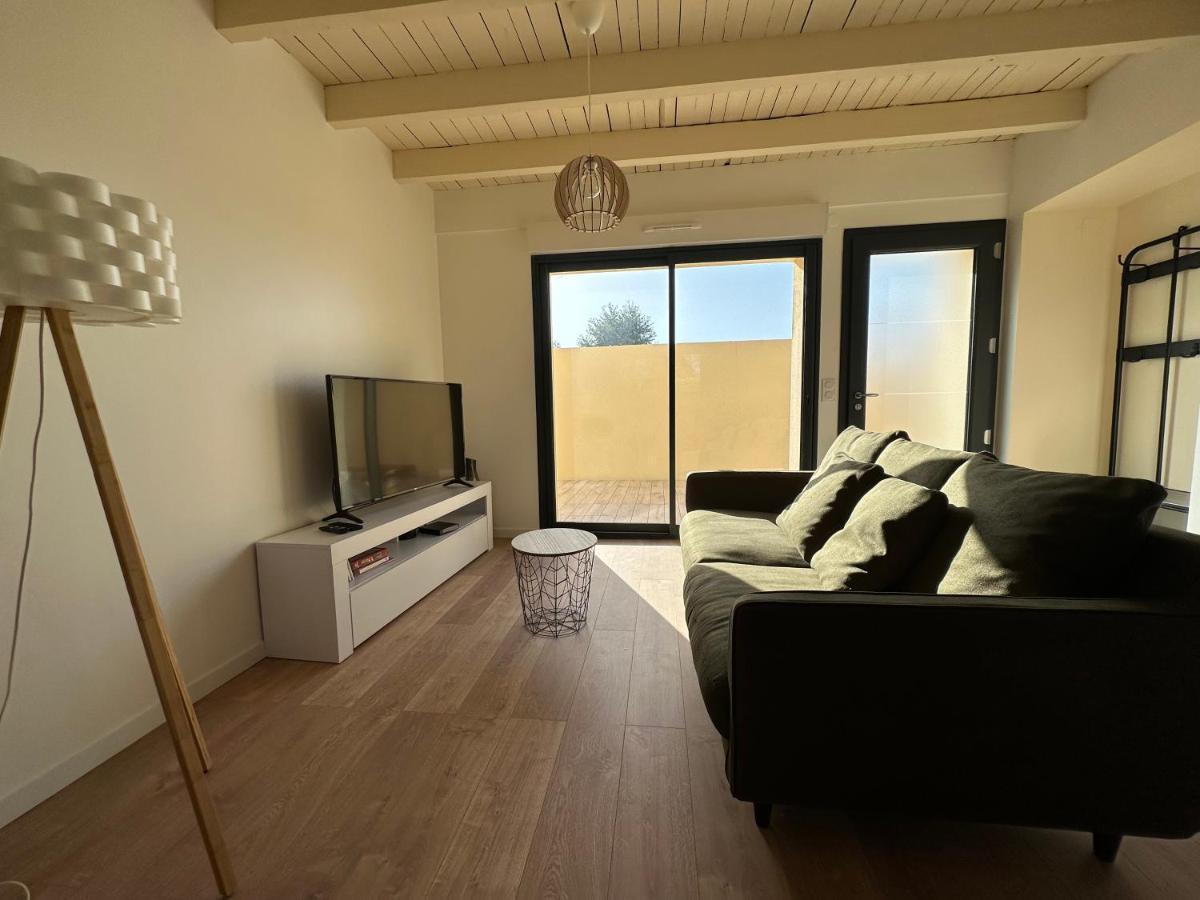 La Halte Occitane - Classe 3 Etoiles - Pour 6 Personnes, 3 Chambres, Parking, Terrasse, Tout Inclus Montauban Exteriör bild